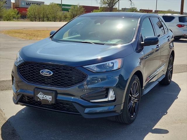 2023 Ford Edge ST-Line 2023 Ford Edge ST-Line