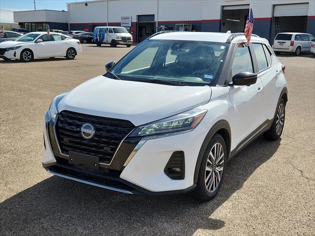 2024 Nissan Kicks SR Xtronic CVT