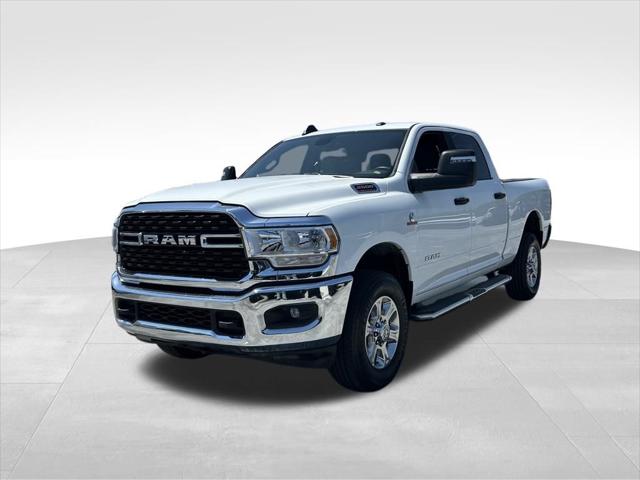 2024 RAM 2500 Big Horn Crew Cab 4x4 64 Box