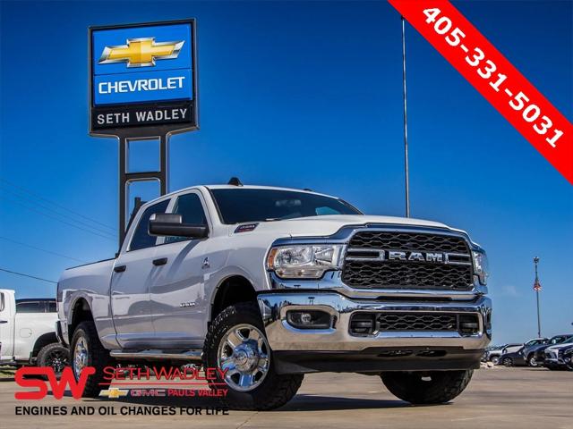 2022 RAM 2500 Tradesman Crew Cab 4x4 64 Box