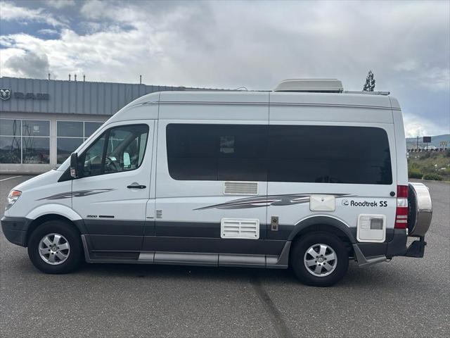 2011 Mercedes-Benz Sprinter 2500 Normal Roof