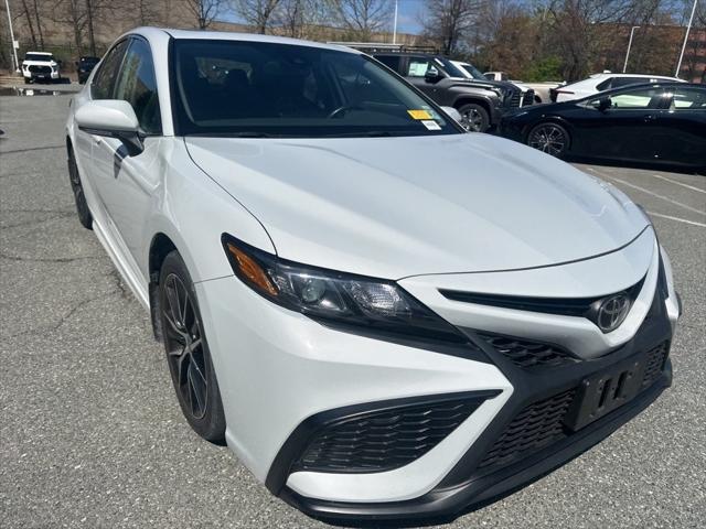 2023 Toyota Camry SE AWD