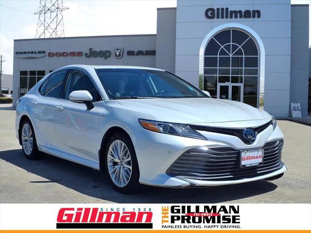 2020 Toyota Camry XLE Hybrid