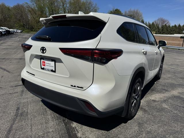 2021 Toyota Highlander XLE