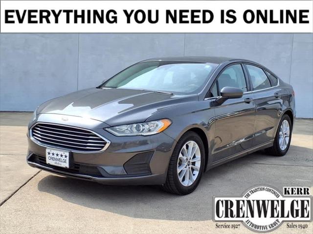 2020 Ford Fusion SE