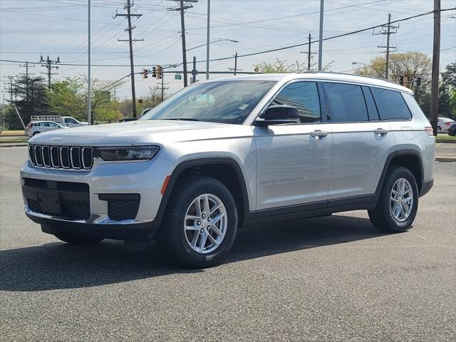 2023 Jeep Grand Cherokee L Laredo 4x4