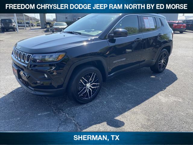 2024 Jeep Compass Latitude Lux FWD