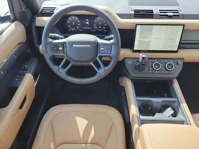 2025 Land Rover Defender 110 P300