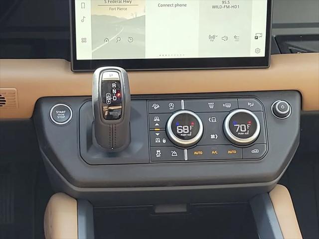 2025 Land Rover Defender 110 P300