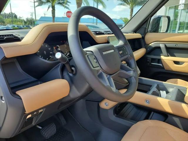 2025 Land Rover Defender 110 P300