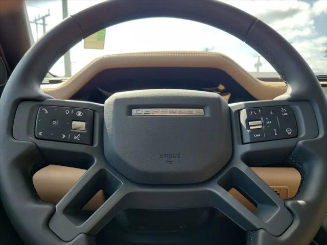 2025 Land Rover Defender 110 P300