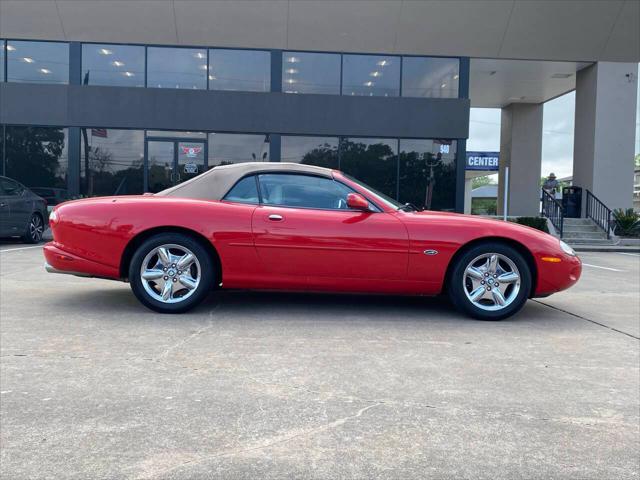 1999 Jaguar XK8 Standard