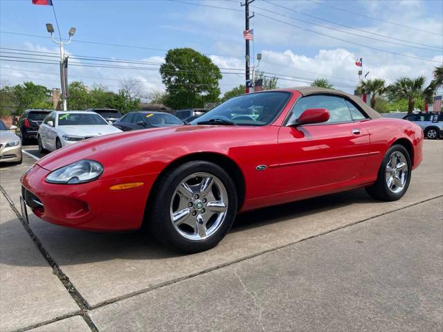 1999 Jaguar XK8 Standard