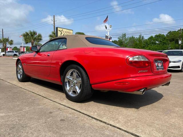 1999 Jaguar XK8 Standard