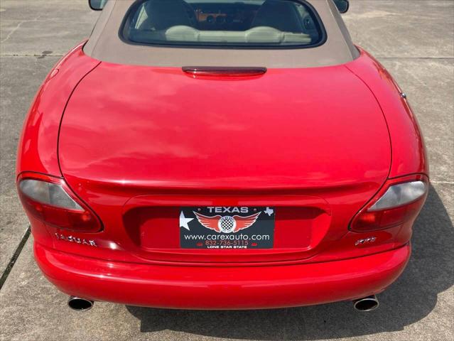 1999 Jaguar XK8 Standard