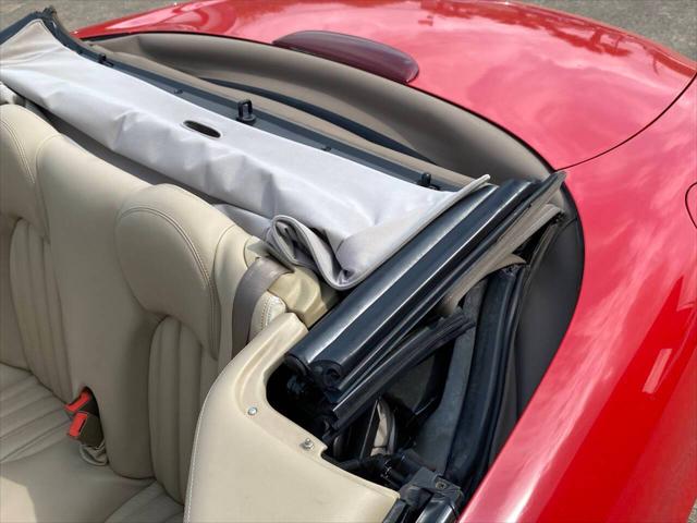 1999 Jaguar XK8 Standard