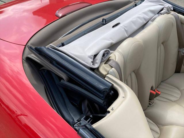 1999 Jaguar XK8 Standard