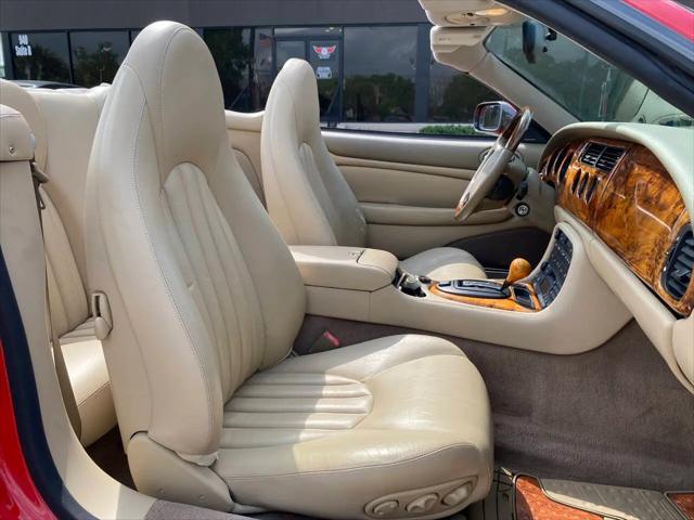 1999 Jaguar XK8 Standard