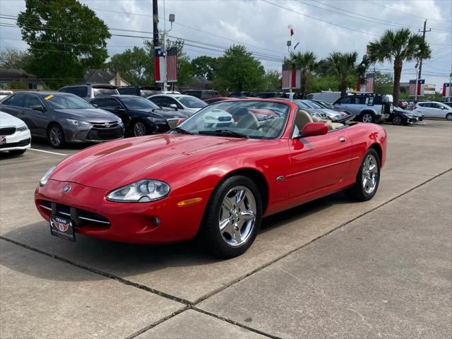 1999 Jaguar XK8 Standard