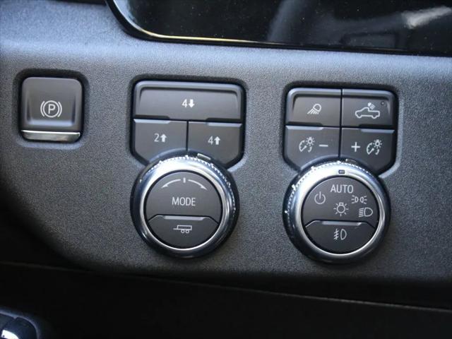 2025 GMC Sierra 2500HD 4WD Regular Cab Long Bed SLE