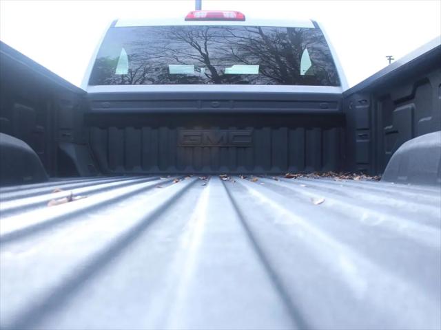 2025 GMC Sierra 2500HD 4WD Regular Cab Long Bed SLE