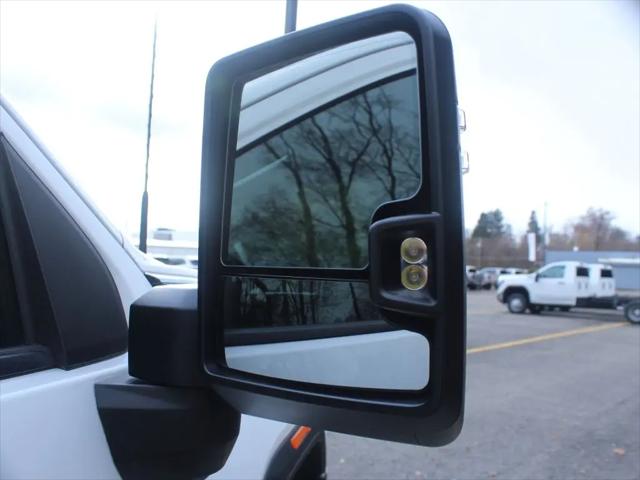 2025 GMC Sierra 2500HD 4WD Regular Cab Long Bed SLE