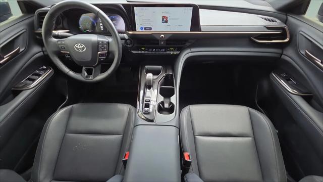 2025 Toyota Crown XLE