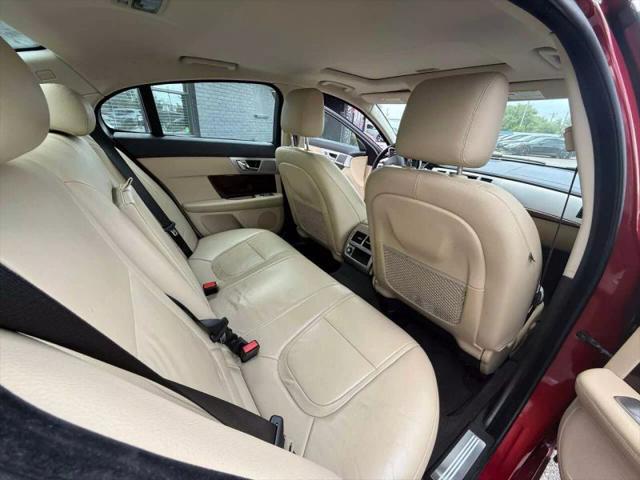 2013 Jaguar XF V6 SC