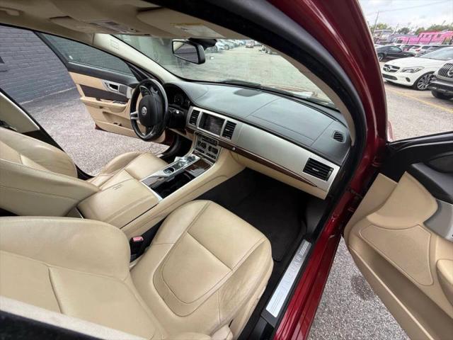 2013 Jaguar XF V6 SC