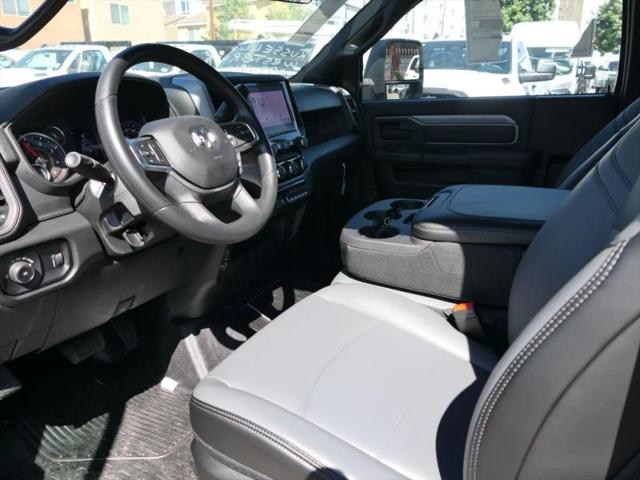 2025 Ram 4500 Chassis Tradesman/Big Horn