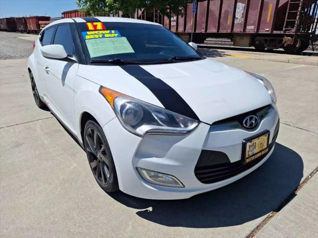 2017 Hyundai Veloster Base for sale in Oakdale, CA