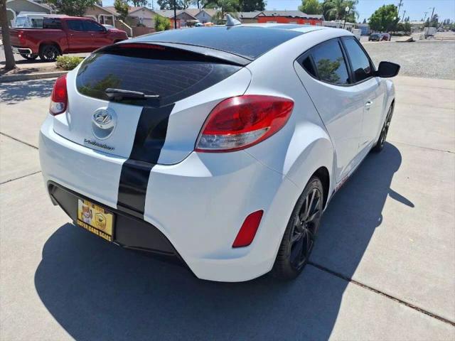 2017 Hyundai Veloster Base