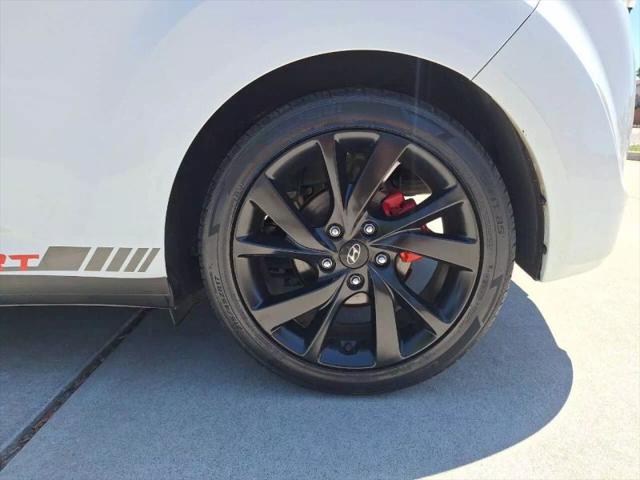 2017 Hyundai Veloster Base