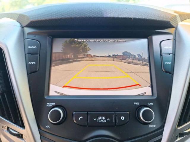 2017 Hyundai Veloster Base