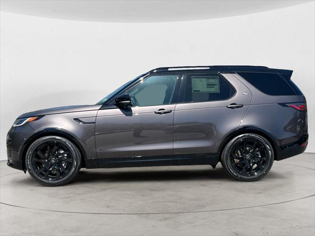 2025 Land Rover Discovery P300 Dynamic SE