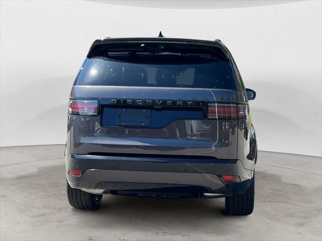 2025 Land Rover Discovery P300 Dynamic SE