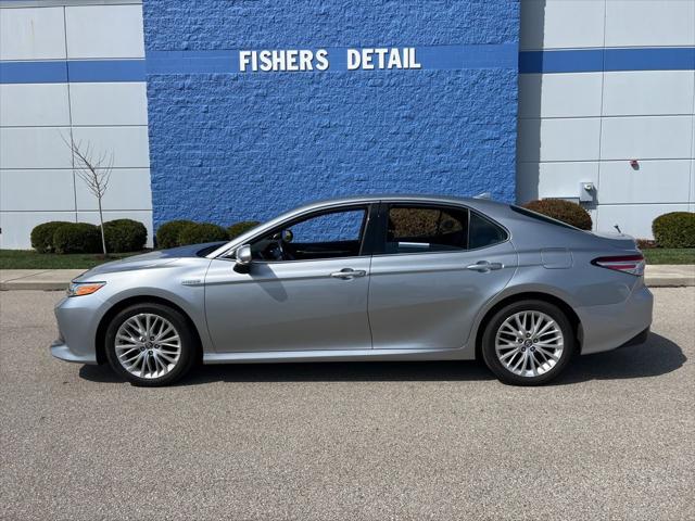 2020 Toyota Camry XLE Hybrid