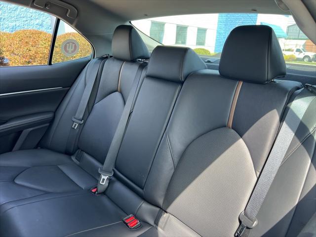 2020 Toyota Camry XLE Hybrid