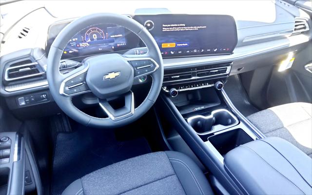 2025 Chevrolet Traverse FWD LT