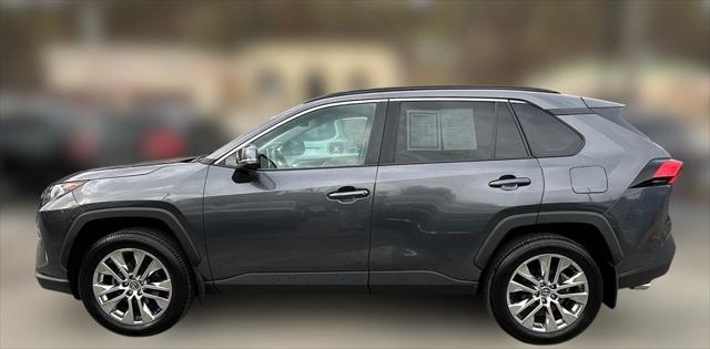 2021 Toyota RAV4 XLE Premium