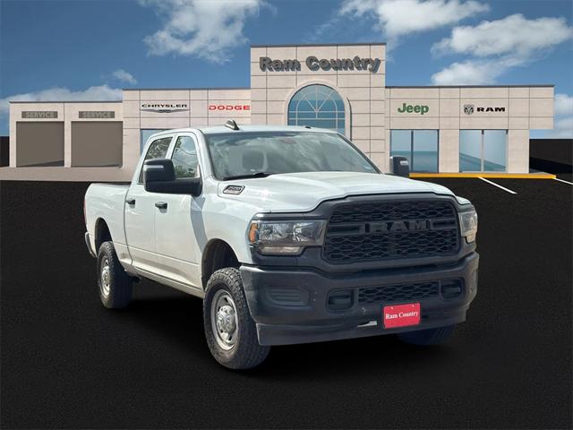 2023 RAM 2500 Tradesman Crew Cab 4x4 64 Box