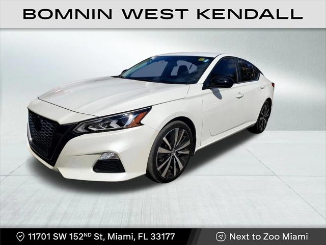 2022 Nissan Altima SR FWD