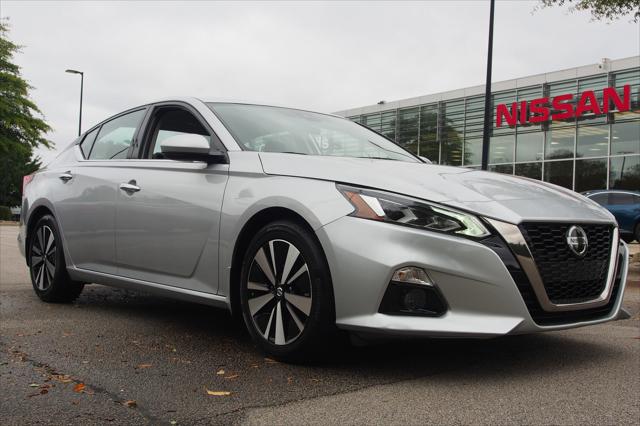 2022 Nissan Altima SL FWD