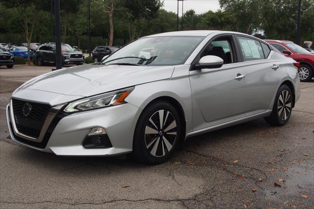 2022 Nissan Altima SL FWD