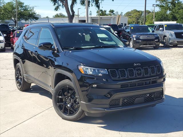 2025 Jeep Compass COMPASS LATITUDE 4X4
