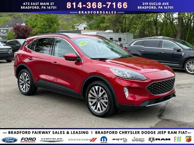 2022 Ford Escape Titanium
