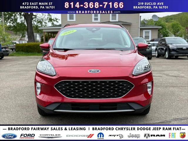 2022 Ford Escape Titanium