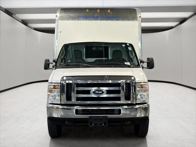 2019 Ford E-450 Cutaway Base