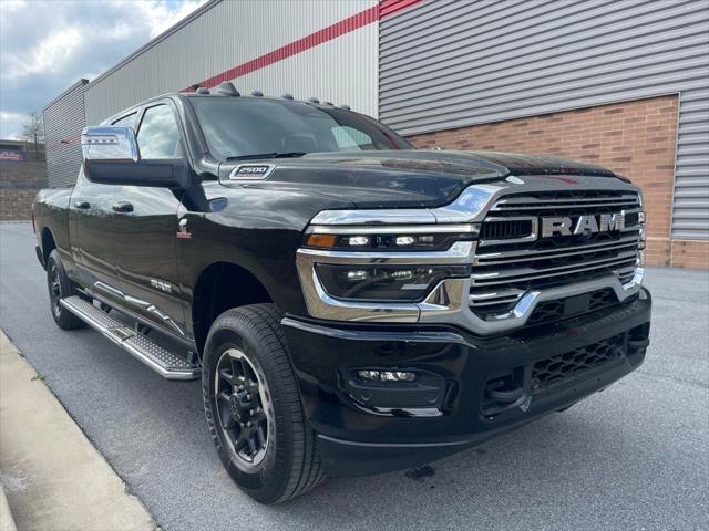 2025 RAM Ram 2500 RAM 2500 LARAMIE MEGA CAB 4X4 64 BOX