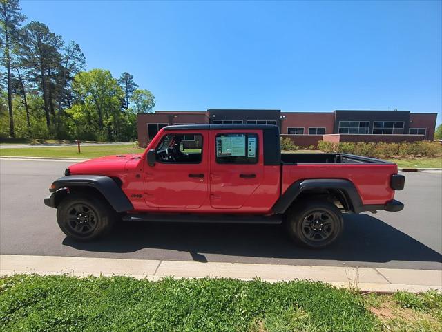 2022 Jeep Gladiator Sport 4x4